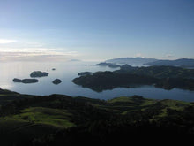 Load image into Gallery viewer, Rachel Hunter & Renee Stewart - Your Inner Retreat: - February 5-8:2026 - Mana Retreat: Coromandel