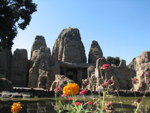 Load image into Gallery viewer, Northern India: Spirit, Serenity &amp; Sacred Landscapes - with Rachel Hunter - MAY 2027